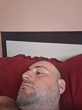 StrictBobby's Webcam Show