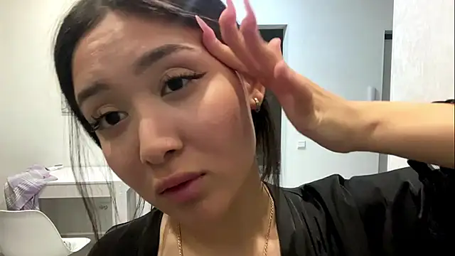 Mitsuki_Sutemi's Live XXX Chat
