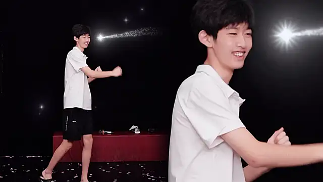 Chenyong123 Live XXX-Chat