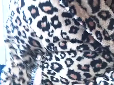 TinyTroubleXXXXX's Live XXX Chat