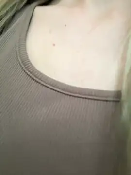 Czat XXX na żywo – BellaSwan-