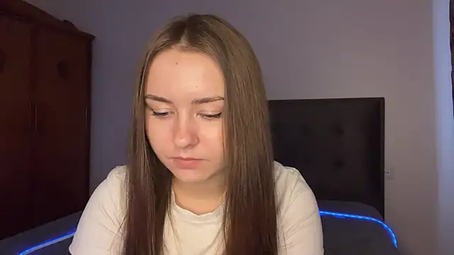 SelenaBrook élő XXX-chatje