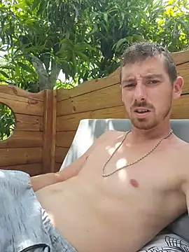 Simonshakeloveass Adlı Modelin Canlı XXX Sohbeti