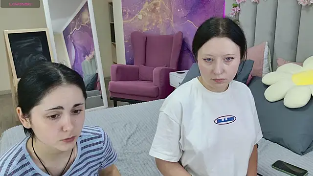 RuthHalll's Live XXX Chat