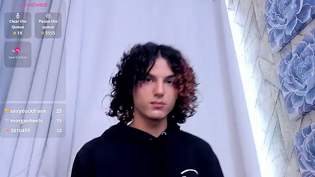 sammyrose__ élő XXX-chatje