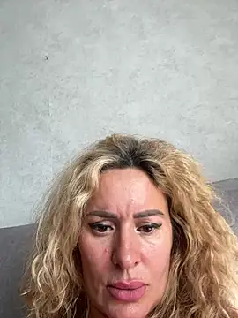 Tania201243 라이브 XXX 채팅