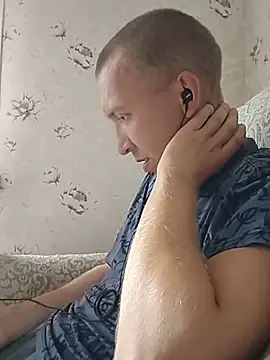 צ'אט XXX בשידור חי של _uncle_Mitya-43_