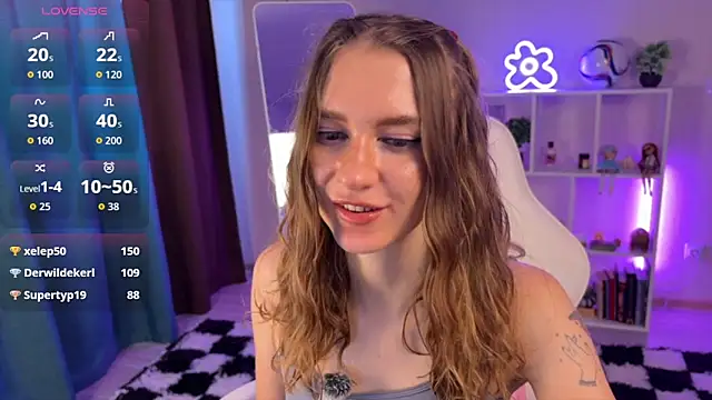 KellySunn Chat XXX in diretta