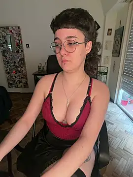 infernaldeity live XXX chat