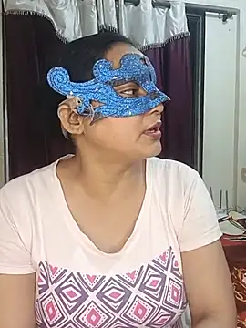 دردشة MEERAcle الجنسية المباشرة