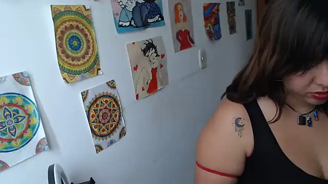 soynanabela28 Adlı Modelin Canlı XXX Sohbeti