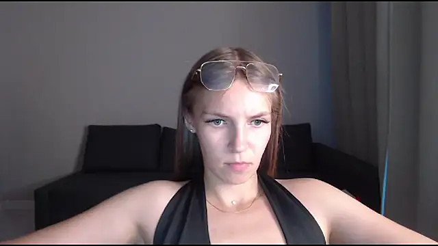 HitGyrl Live XXX-Chat