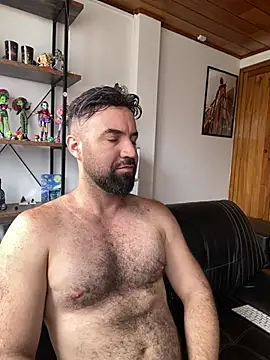 Онлайн чат XXX ADONIS_ART01