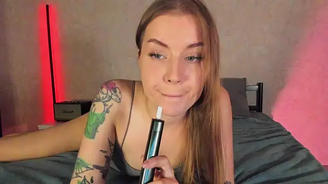 Midnight_Mi Adlı Modelin Canlı XXX Sohbeti