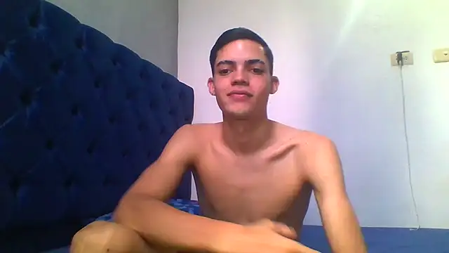 Chat XXX ao vivo de Latinos_2001