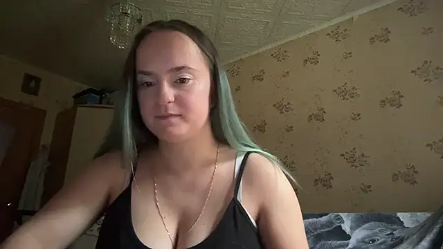 Bubblegum_Tempt Adlı Modelin Canlı XXX Sohbeti