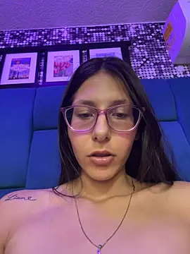 Онлайн чат XXX Zoy_cute