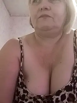 MarisTi 라이브 XXX 채팅