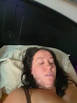 CreamVixen's Live XXX Chat