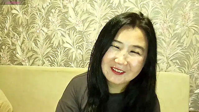 Chatroom XXX en direct de Bet_Lu