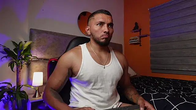 maximusclark1's Live XXX Chat