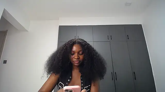 XXX chat uživo modela Pretty_Liya08