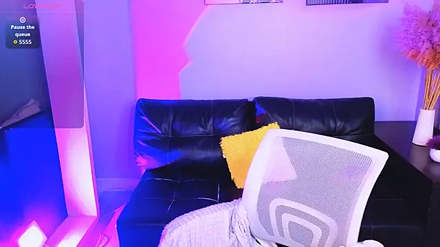 دردشة Lily_xBabe الجنسية المباشرة