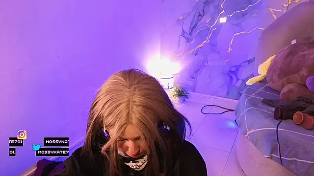 Katemoss70 Live XXX-Chat