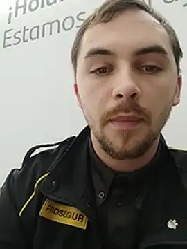 ooluchyferoo Chat XXX in diretta