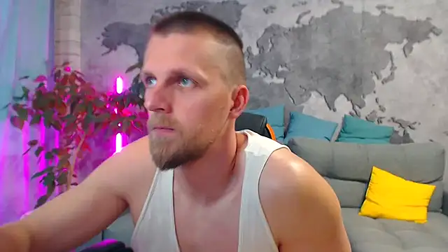 Chatroom XXX en direct de VikingChrisss
