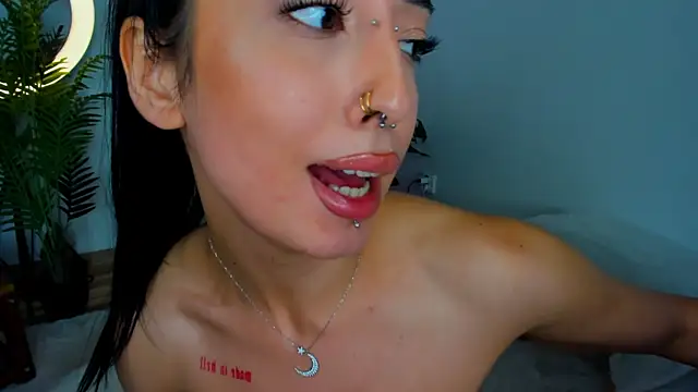 Awesome_Jolie Chat XXX in diretta