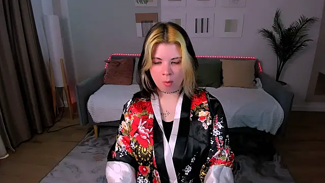 AliceSpencery Chat XXX in diretta