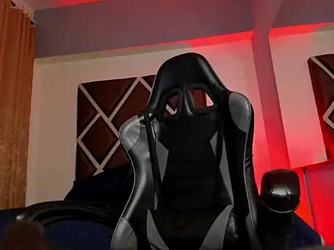 Chat +18 de Axel_Royce ao vivo