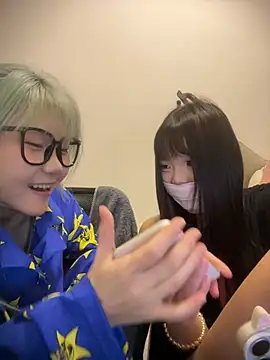 Rocket-Girl 라이브 XXX 채팅