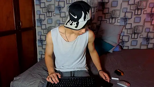 LoganSteel_ 现场XXX聊天