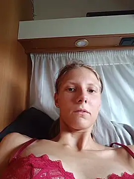 LenaGoldi Chat XXX live