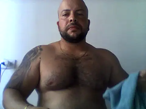 Chat +18 de saitamahero1990 ao vivo