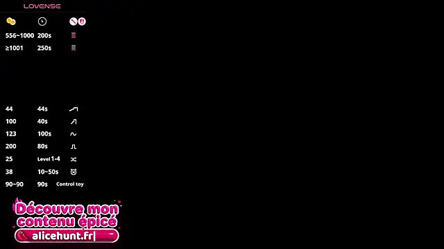 XXX chat uživo modela alice_hunter