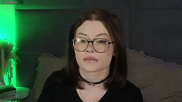צ'אט XXX בשידור חי של RianaRey