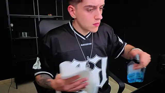 FelixStarkk Live XXX-Chat