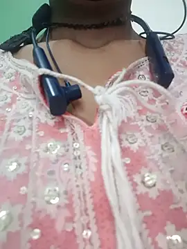 Aafreen_36 – Naživo XXX chat