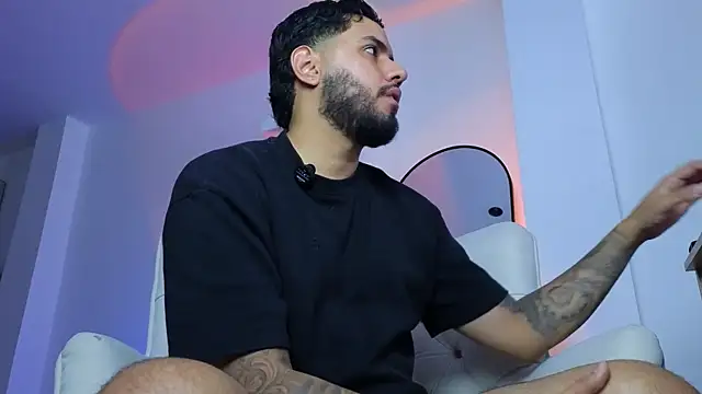 XXX chat uživo modela eyesconeso_