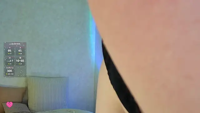Roseaan Live XXX chat