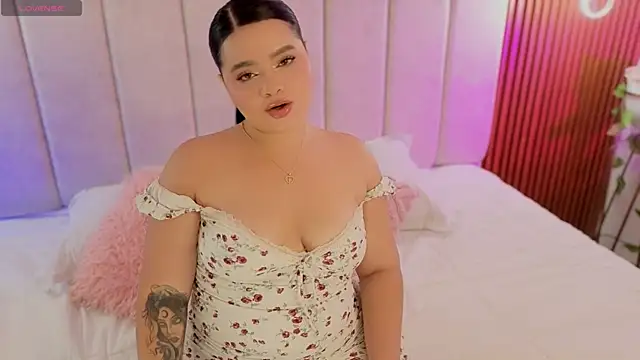 SofiaCortes4's Live XXX Chat