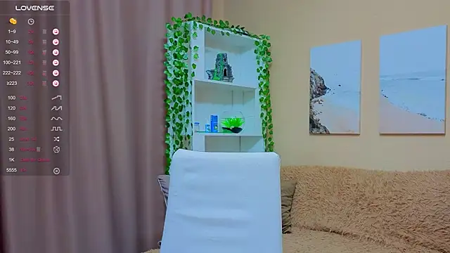 AstoriaNight's Live XXX Chat