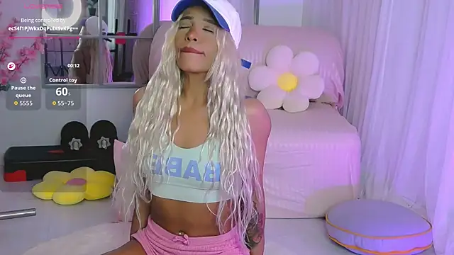 SarahRaynex 现场XXX聊天