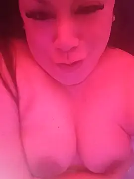 daaibabyxxx élő XXX-chatje