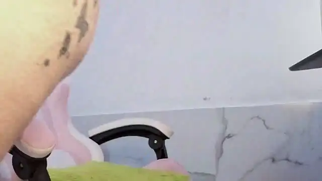 HannaBrave's Live XXX Chat
