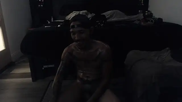 inc25cb@xh's Live XXX Chat