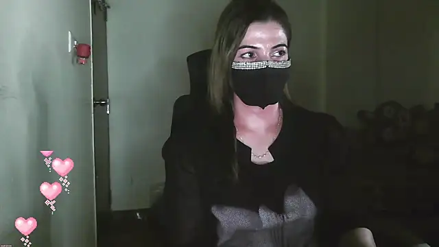 Chat +18 de Cute_Sonii ao vivo